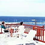 Petasos Chic 호텔 3*