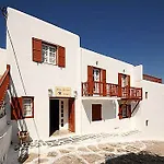 Petasos Chic Hotel