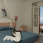 Hotel Petasos Chic 3*
